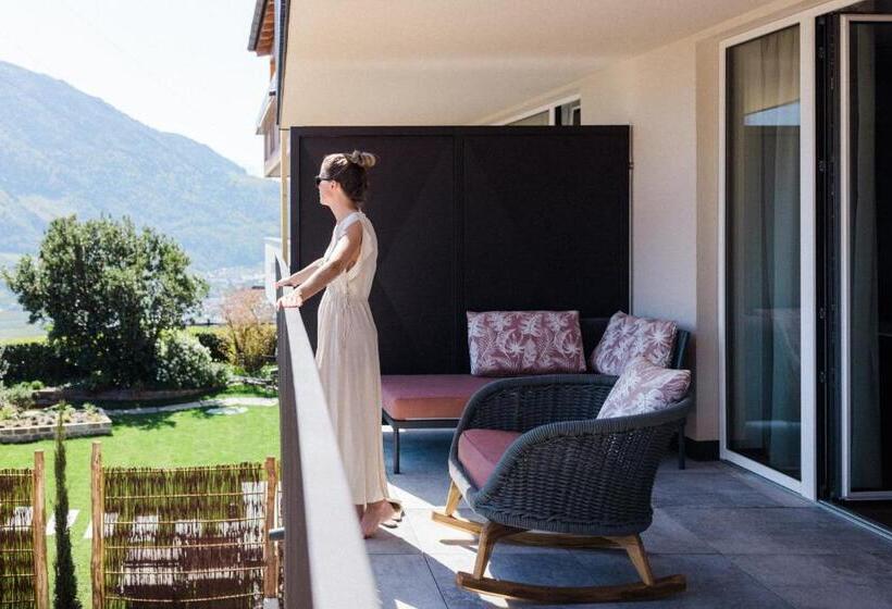 ペントハウススイート, Paradies