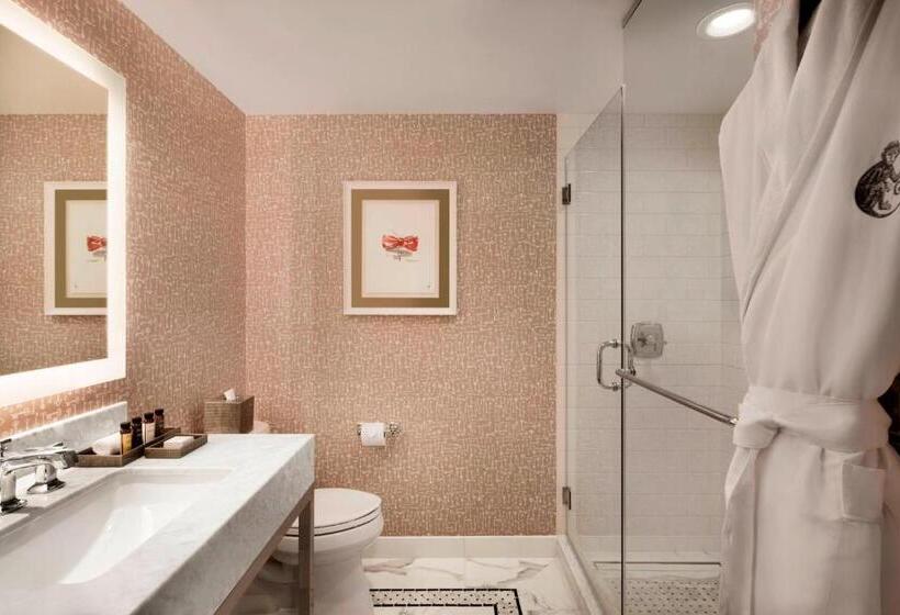 带大床的豪华间, Reikart House Buffalo, A Tribute Portfolio