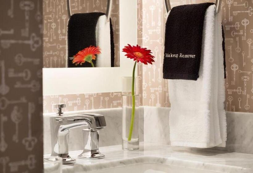 带大床的复式套间, Reikart House Buffalo, A Tribute Portfolio