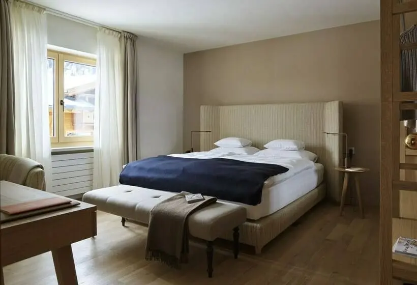 اتاق استاندارد, Schwarzwand