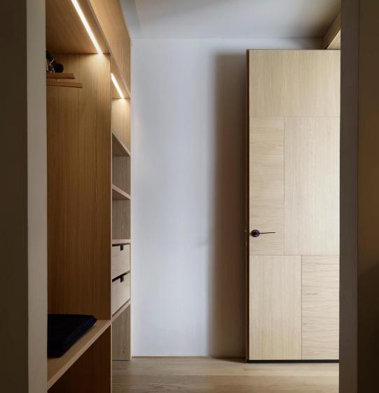 جناح, Schwarzwand