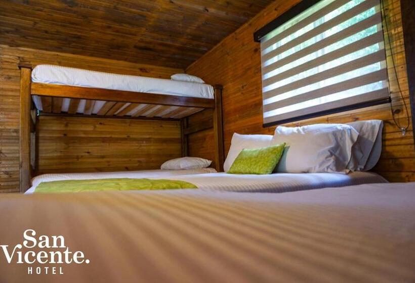 스탠다드 방갈로, Termales San Vicente