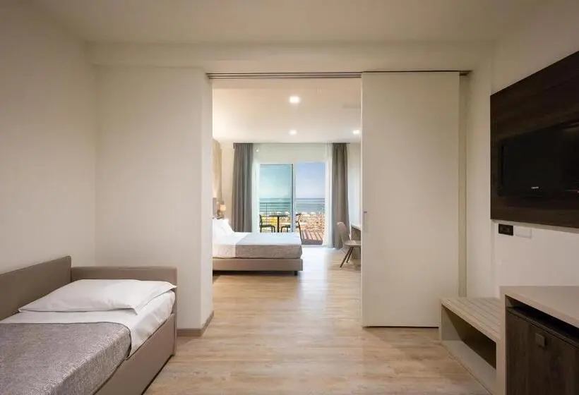 Superior Suite Widok Morze, Tritone