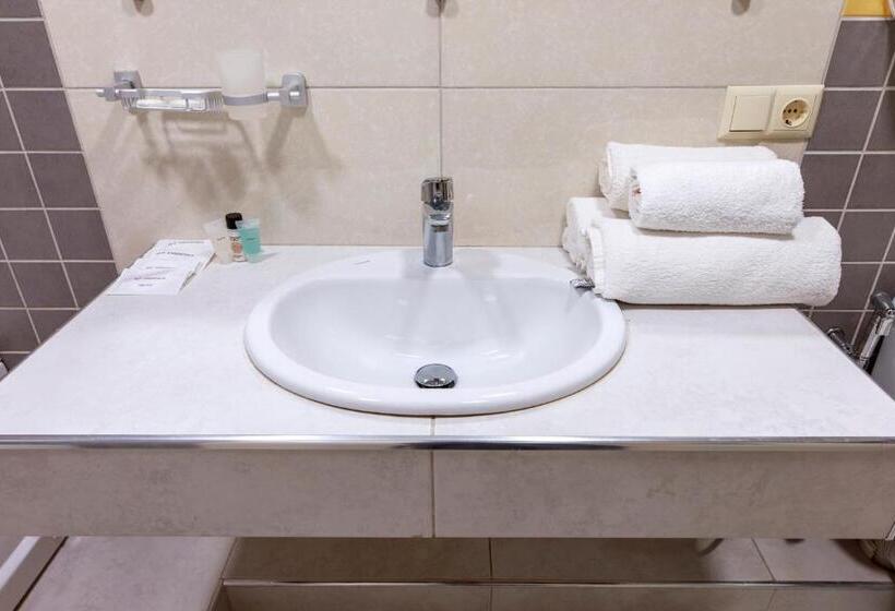 سوییت, Kolkhida Resort & Spa