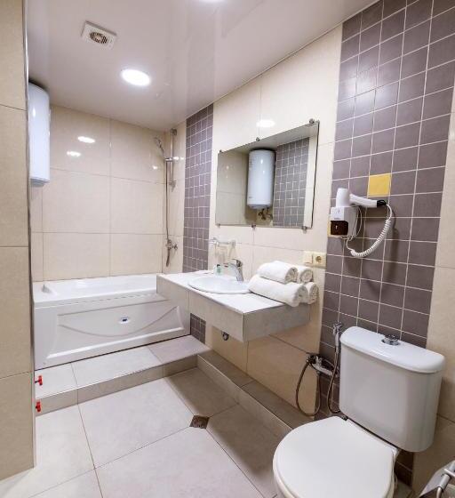 سوییت, Kolkhida Resort & Spa