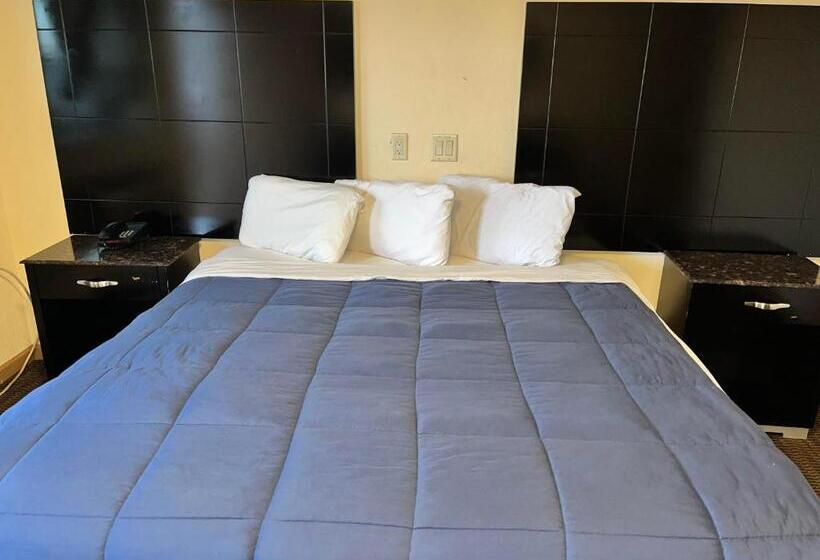 디럭스 스위트 킹 침대, Circle Motor Lodge