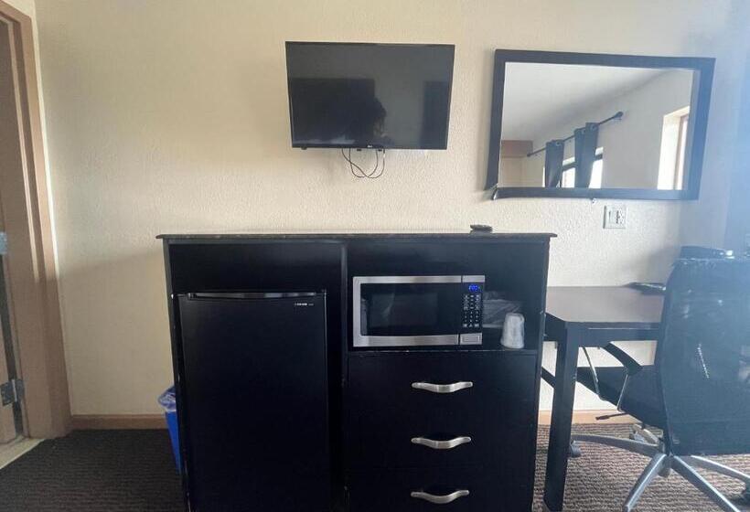 디럭스 스위트, Circle Motor Lodge