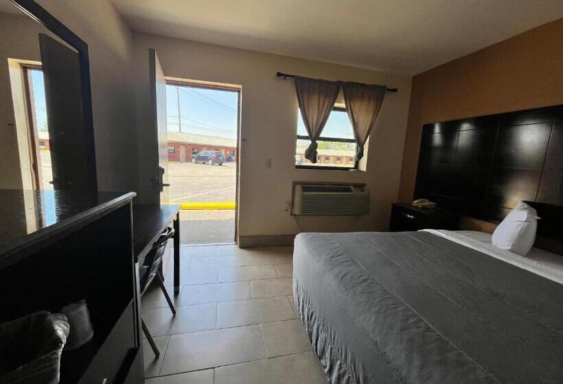 스위트 킹사이즈 침대, Circle Motor Lodge