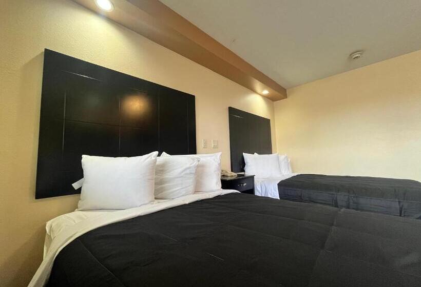 디럭스 스위트, Circle Motor Lodge