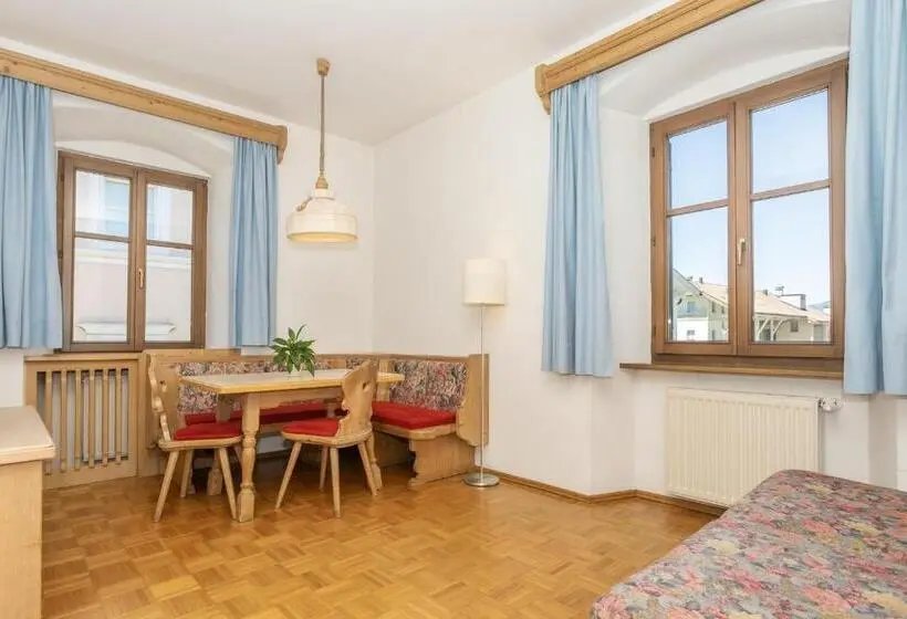 1 Bedroom Apartment, Appartements Eppanerhof