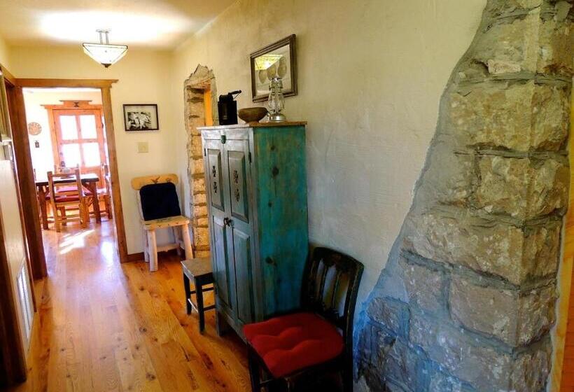 침실 2개 주택, Canyon Of The Ancients Guest Ranch