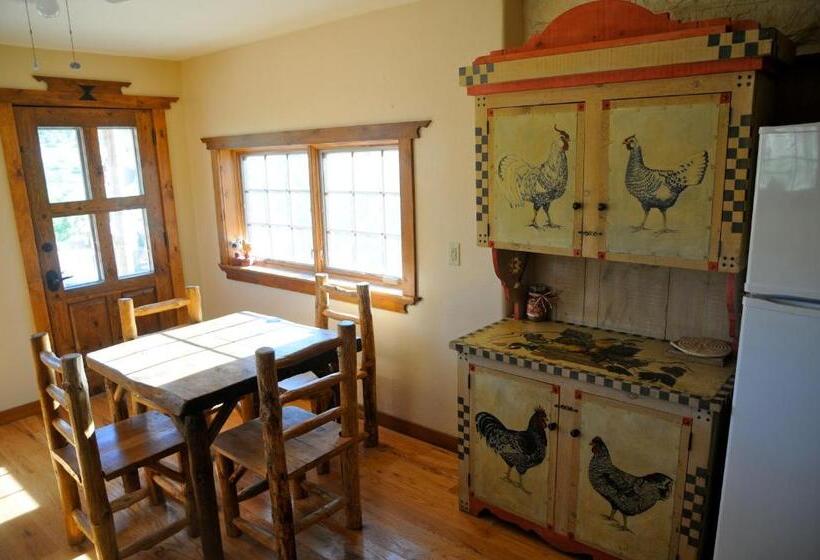 침실 2개 주택, Canyon Of The Ancients Guest Ranch