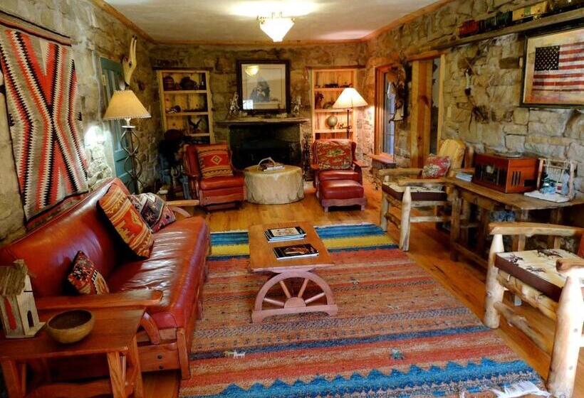 침실 2개 주택, Canyon Of The Ancients Guest Ranch