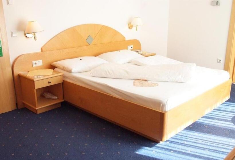 غرفة قياسية مطلّة علي البحيرة, Seehotel Sparer