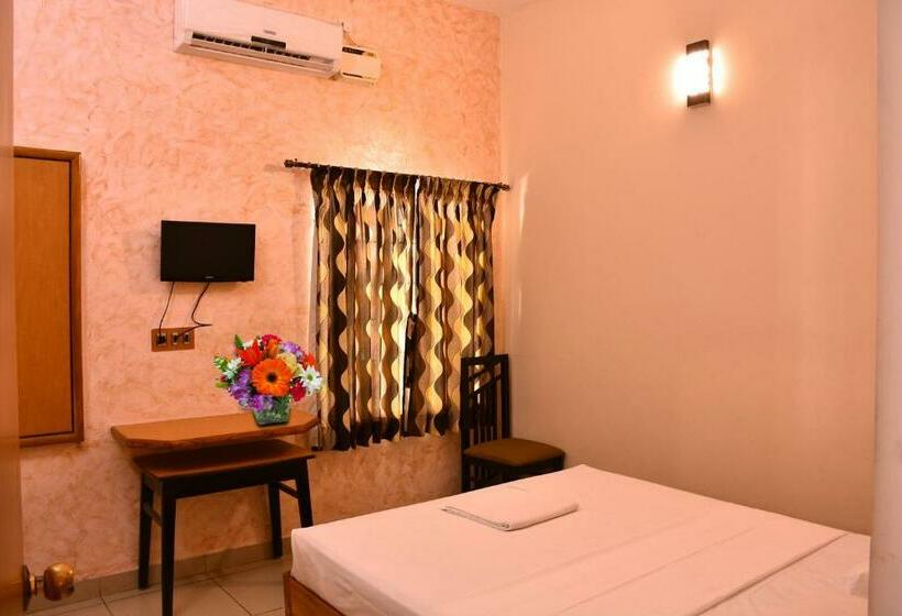 غرفة قياسية, Yogiram Inn