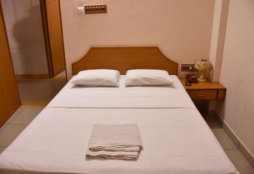 غرفة قياسية, Yogiram Inn