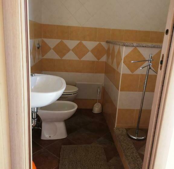 اتاق استاندارد, Donna Violante Porto Corallo Affittacamere