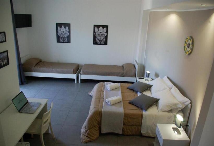 4 Bett Deluxe Zimmer, Ermes