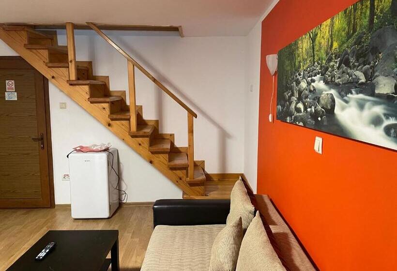 جناح دوبلكس, Vamabel House