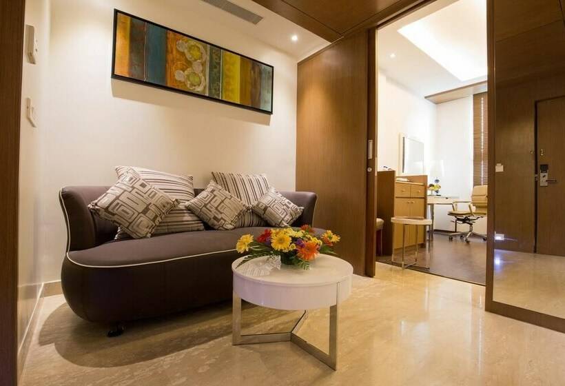 Suite Executive, Kiscol Grands