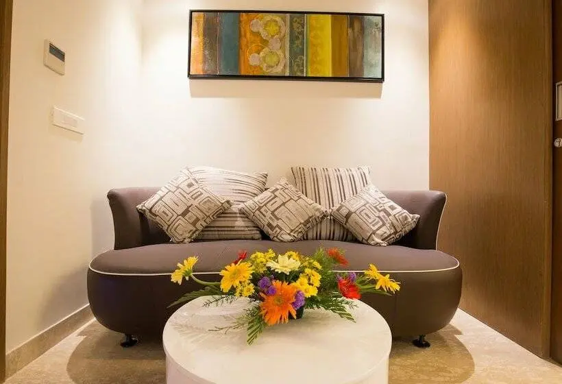 Junior Suite, Kiscol Grands