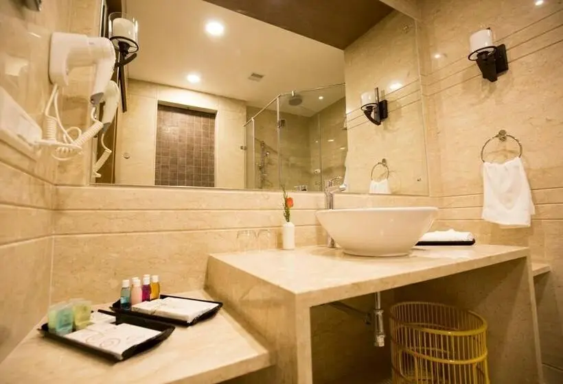 Junior Suite, Kiscol Grands