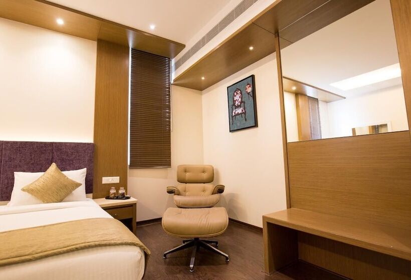 Junior Suite, Kiscol Grands