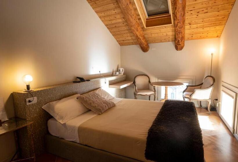 חדר דחוקס עם מיטת קינג, Le Andrianelle