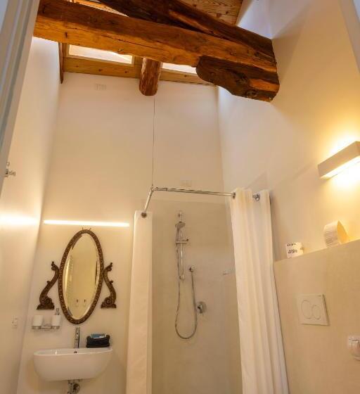 חדר סטנדרט, Le Andrianelle