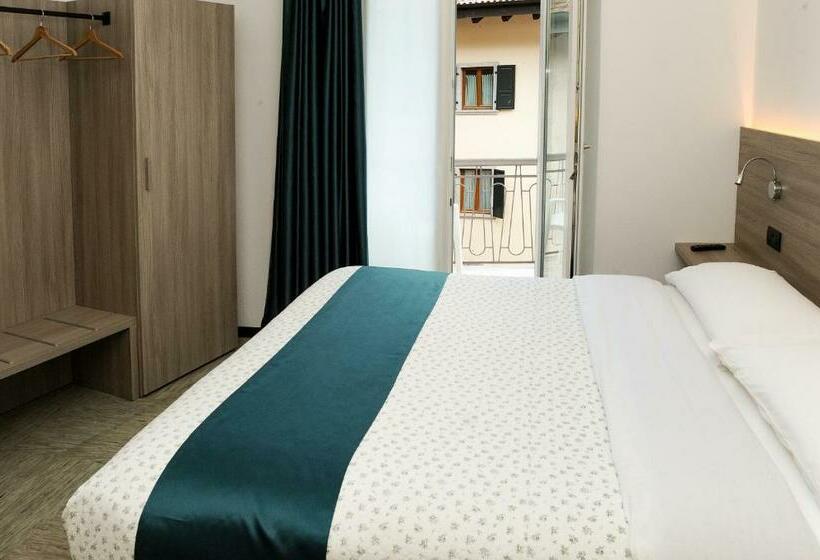 غرفة قياسية مزوَّدة بشُرفة, Locanda Alla Perla