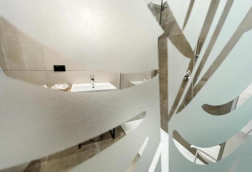 غرفة قياسية مطلّة علي الحديقة, Locanda Alla Perla