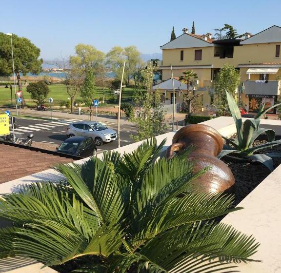 Номер Стандарт с Балконом, Margherita Meublè