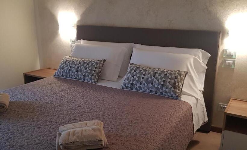 Номер Стандарт, Margherita Meublè