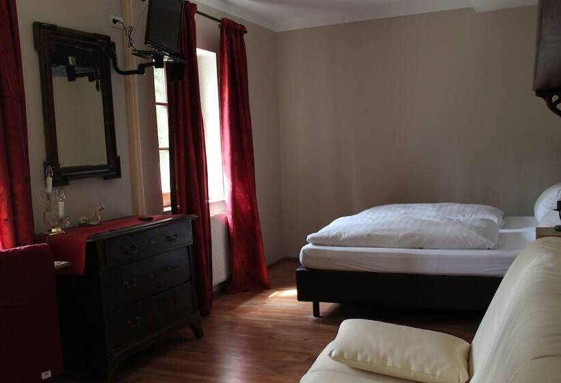 Номер Стандарт Трехместный, Landhotel Kahrmühle