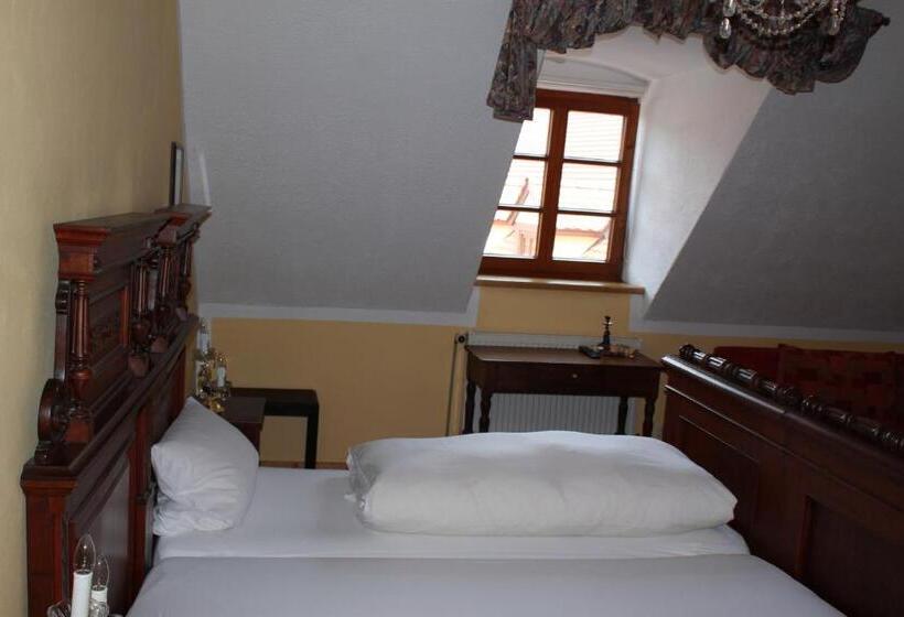 Номер Стандарт Трехместный, Landhotel Kahrmühle