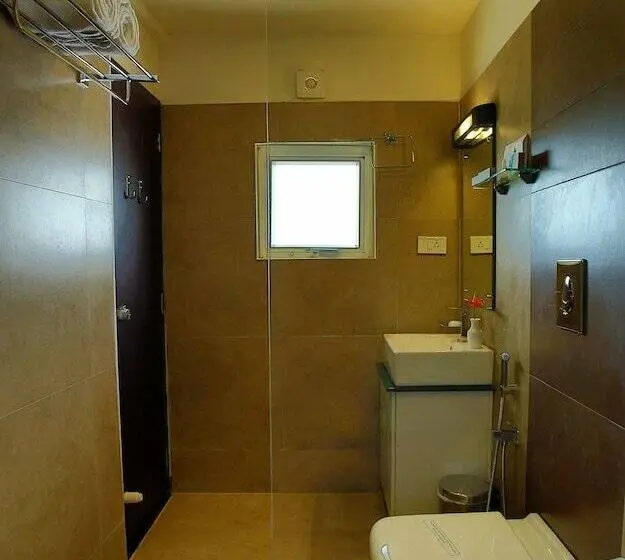 1 Bedroom Deluxe Apartment, The Leaf Munnar