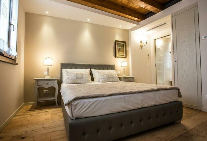 スーペリアールーム, Casa Delneri Aquileia Adults Only