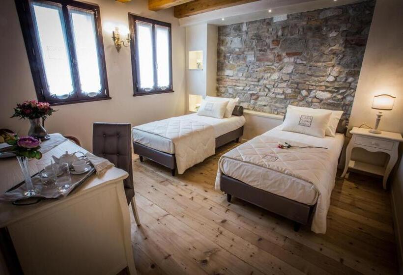 スーペリアールーム, Casa Delneri Aquileia Adults Only