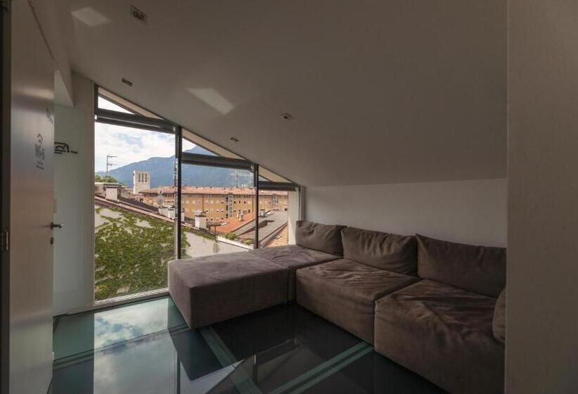 سوییت, Heart Of Trento Loft & Rooms