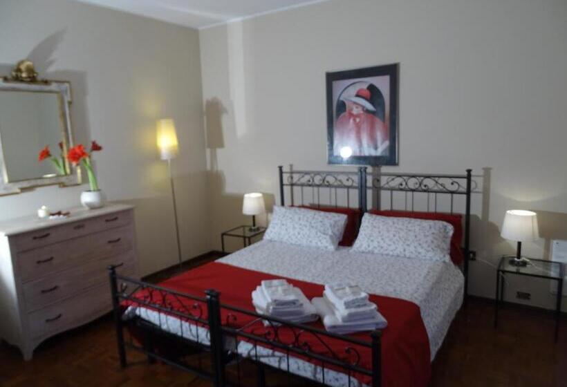 Номер Deluxe Вид на Сад, La Casa Di Clara