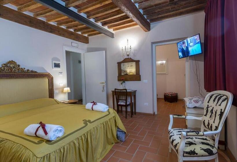 Chambre Triple Deluxe, La Chiusa Delle Monache