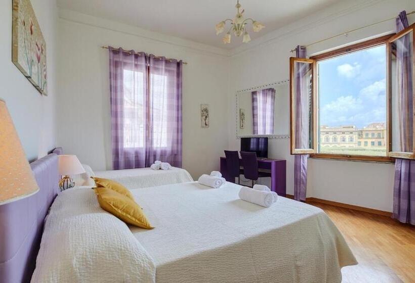 اتاق استاندارد سه نفره, Sette Note Guest House