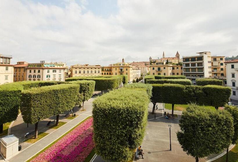 اتاق استاندارد سه نفره, Sette Note Guest House