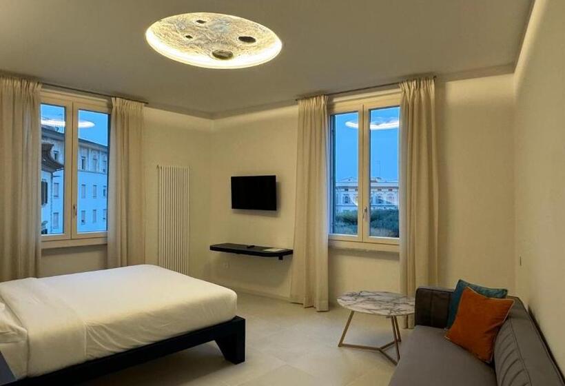 سوییت خانوادگی, Sette Note Guest House