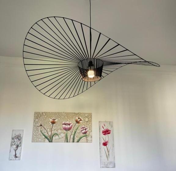 سوییت خانوادگی, Sette Note Guest House