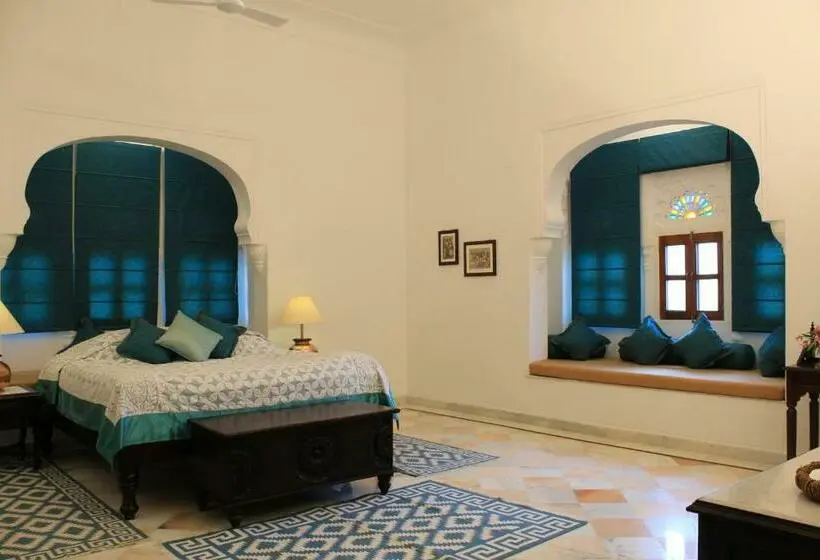 Suite Deluxe, Dev Shree Deogarh