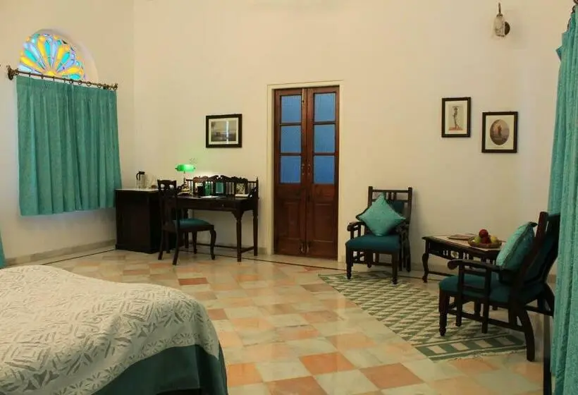 Suite Deluxe, Dev Shree Deogarh