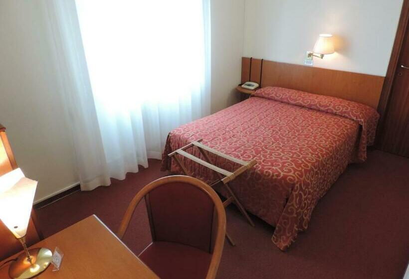 חדר אקונומי יחיד, Gama