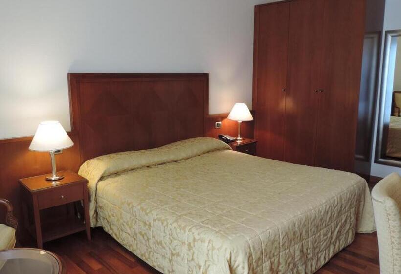 חדר סטנדרט, Gama