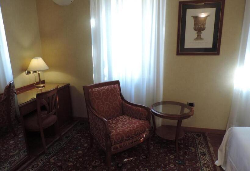 חדר סטנדרט, Gama